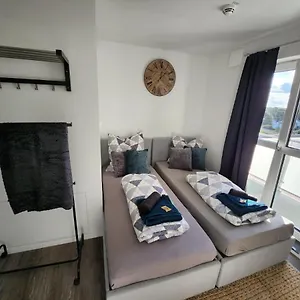 Apartment Cozy Mit Wifi, Aufzug & Kostenlos Parken El-living, Augsburg