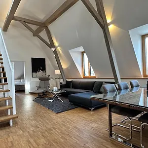 Apartment Truly - Viel Platz Fuer Business & Familie - Modern, Garage, Fahrstuhl, Augsburg