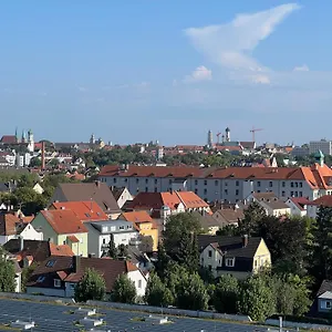 Apartment Casa Sunset - Kostenlos Parken - Unvergessliche Aussicht - 1min Zu Tram&bus, Augsburg